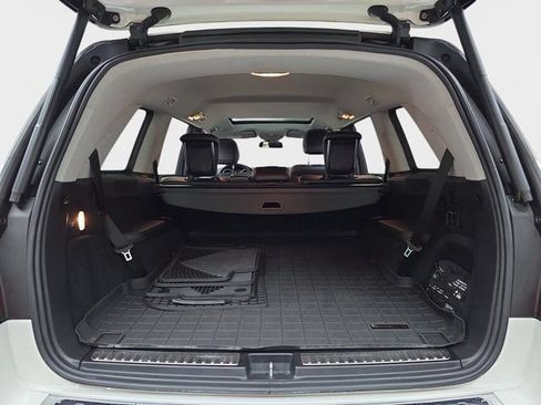 Used 2014 Mercedes-Benz GL 450 4MATIC image 12