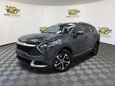 Certified 2025 Kia Sportage EX AWD/4WD image 4