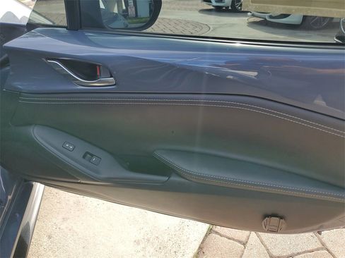 Used 2021 MAZDA MX-5 Miata RF Club w/ Brembo/BBS Recaro Package image 9