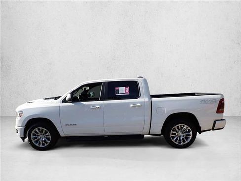 Used 2023 RAM 1500 Laramie AWD/4WD image 2