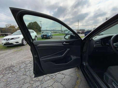 Used 2024 Volkswagen Jetta S FWD image 20