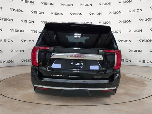 Used 2022 GMC Yukon SLT image 4