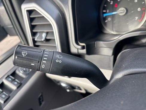 Used 2019 Ford F150 XLT w/ Equipment Group 302A Luxury image 20