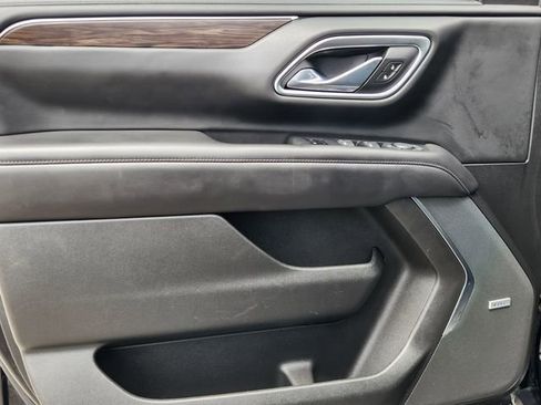 Used 2021 Chevrolet Tahoe LT image 22