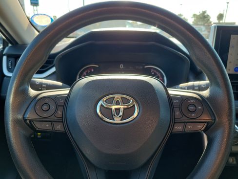 Used 2024 Toyota RAV4 XLE image 19