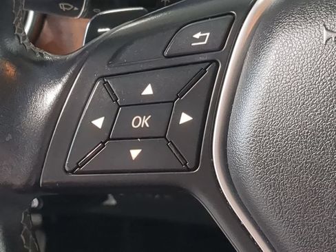 Used 2014 Mercedes-Benz GLK 350 4MATIC image 28