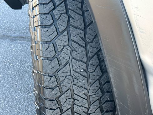 Used 2011 Toyota 4Runner Trail image 8