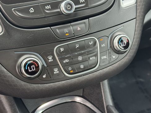 Used 2024 Chevrolet Malibu LT image 20