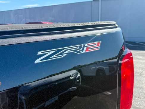 Certified 2022 Chevrolet Colorado ZR2 AWD/4WD image 13