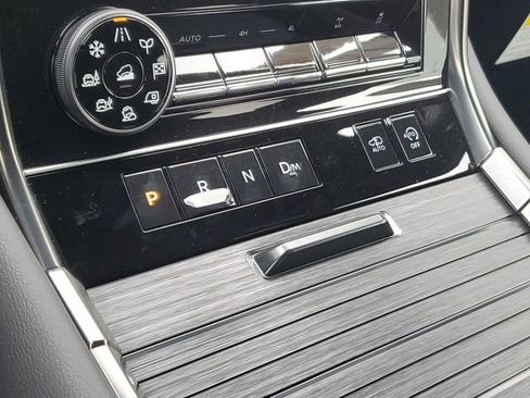 New 2026 Nissan Armada PRO-4X w/ Captain's Chari Seat Package AWD/4WD image 32