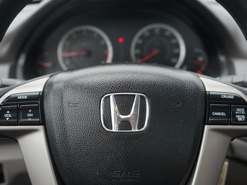 Used 2010 Honda Accord LX image 18