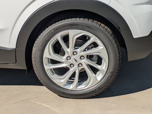 New 2027 Chevrolet Bolt LT w/ Comfort Package image 6