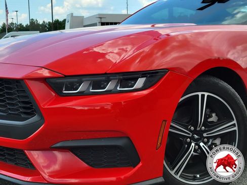 Certified 2024 Ford Mustang Coupe RWD image 11
