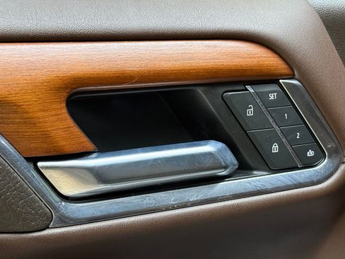 Used 2022 GMC Sierra 1500 Denali image 24