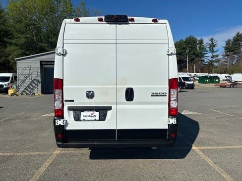 Used 2023 RAM ProMaster 3500 w/ Driver Convenience Group FWD image 4