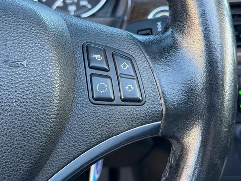 Used 2012 BMW 328i Convertible RWD image 46