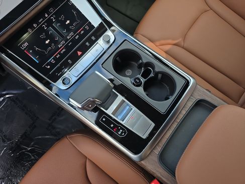 New 2026 Audi Q8 Premium Plus image 25
