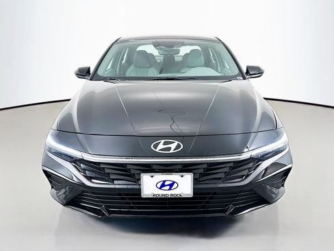 New 2026 Hyundai Elantra SE w/ Cargo Package FWD image 2