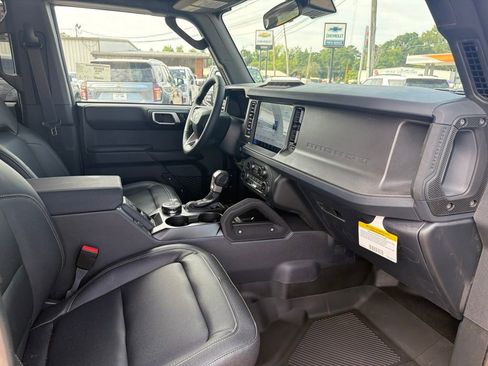 New 2026 Ford Bronco Badlands AWD/4WD image 16