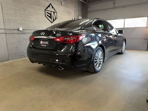 Used 2019 INFINITI Q50 Luxe w/ Essential Package (3.0T Luxe) AWD/4WD image 5