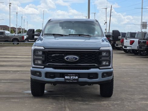 Used 2024 Ford F250 Lariat w/ Lariat Ultimate Package AWD/4WD image 9