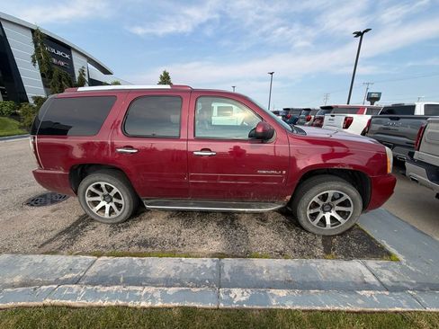 Used 2007 GMC Yukon Denali AWD/4WD image 3