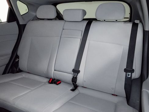 Used 2025 Hyundai Kona SEL FWD image 22
