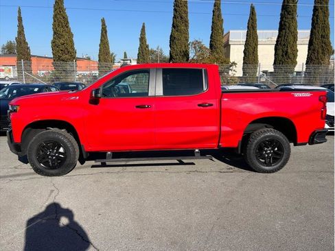 Used 2020 Chevrolet Silverado 1500 LT Trail Boss image 7