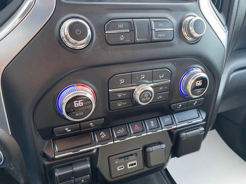 Used 2020 GMC Sierra 2500 SLE w/ SLE Value Package; AWD/4WD image 25