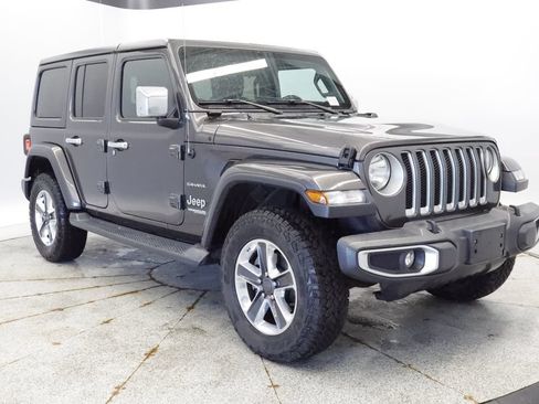 Certified 2019 Jeep Wrangler Unlimited Sahara AWD/4WD image 10