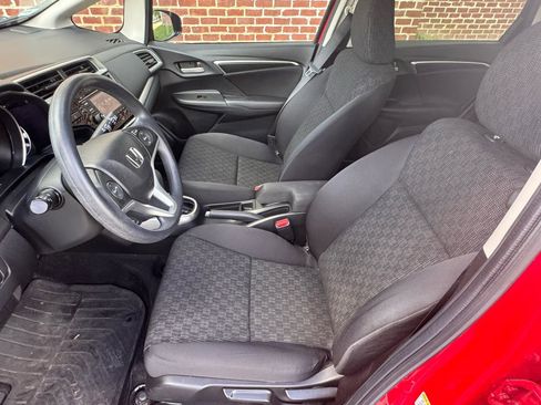 Used 2016 Honda Fit LX image 29