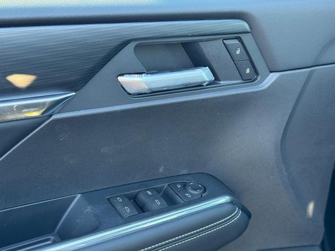 New 2026 GMC Acadia Elevation w/ Elevation Premium Package image 17