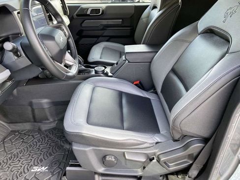 Used 2024 Ford Bronco Big Bend image 15