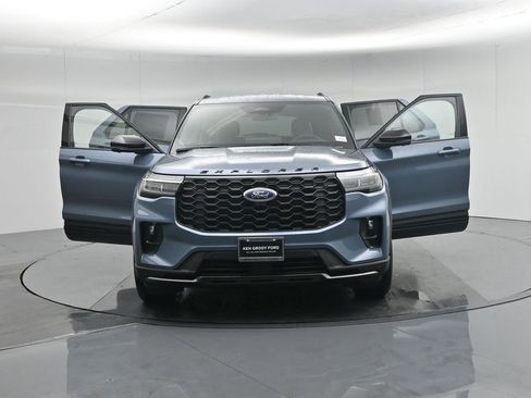 New 2026 Ford Explorer ST-Line image 31