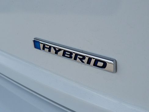 Certified 2025 Honda Civic Sport Touring image 12