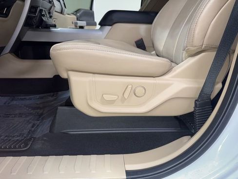 Used 2020 Ford F250 Lariat w/ Lariat Ultimate Package image 8