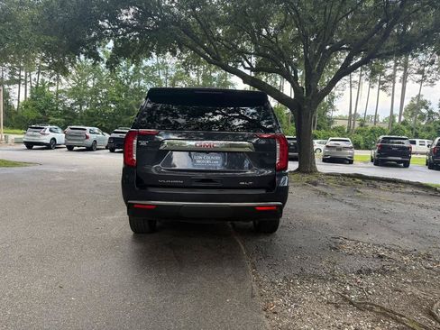 Used 2023 GMC Yukon SLT RWD image 6