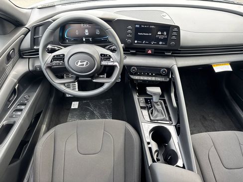 New 2026 Hyundai Elantra SEL Sport Premium FWD image 23