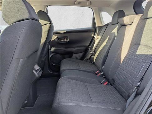 Used 2023 Honda HR-V LX image 19