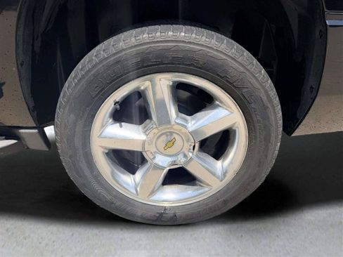Used 2013 Chevrolet Suburban LTZ AWD/4WD image 30