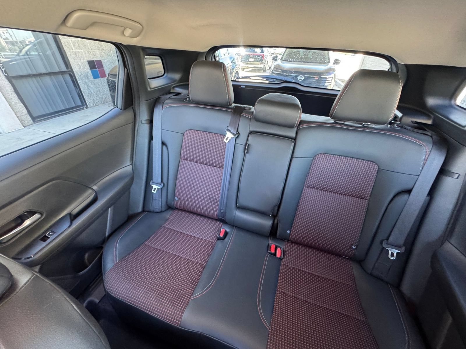 Used 2026 Nissan Kicks SR FWD image 38