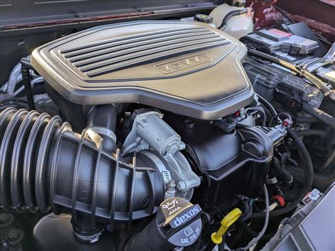 Used 2021 GMC Acadia Denali w/ Denali Technology Package image 23