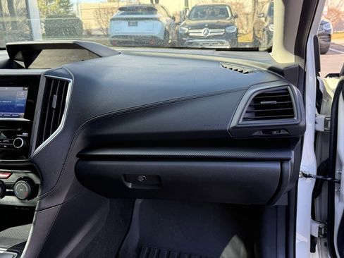 Used 2022 Subaru Impreza Premium image 28