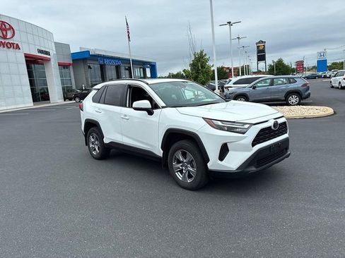 Certified 2024 Toyota RAV4 XLE w/ Convenience Package AWD/4WD image 2