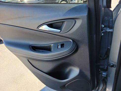 Used 2023 Buick Encore GX Select image 17