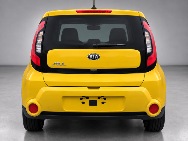 Used 2015 Kia Soul ! w/ Sun & Sound Package FWD image 12