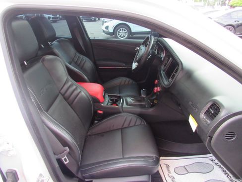 Used 2021 Dodge Charger SRT Hellcat RWD image 11