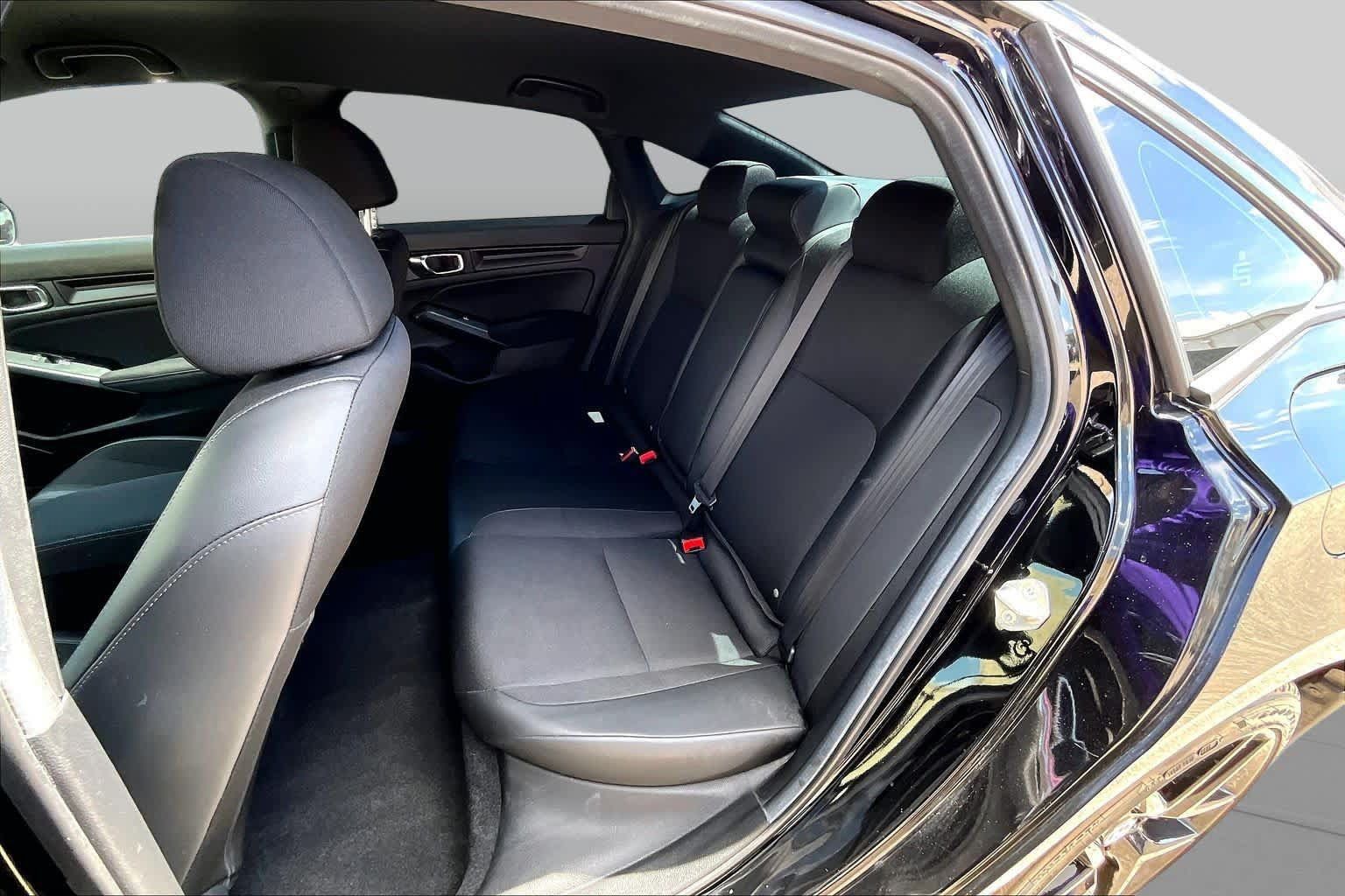 Used 2025 Honda Civic Sport image 21