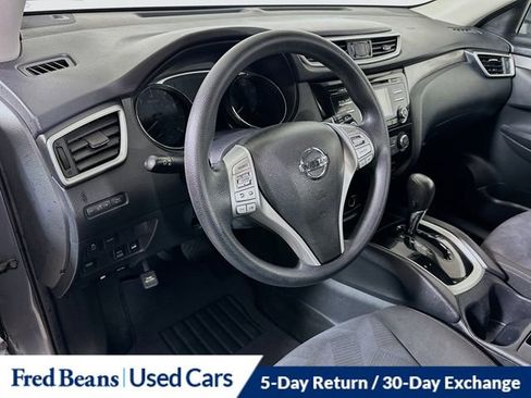 Used 2016 Nissan Rogue S image 10