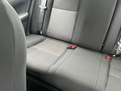 Used 2025 Nissan Sentra SV image 39